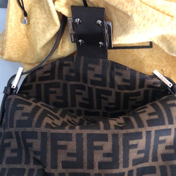 💥FENDI💥vintage tote bag-classic brown FF fabric - Picture 6 of 8